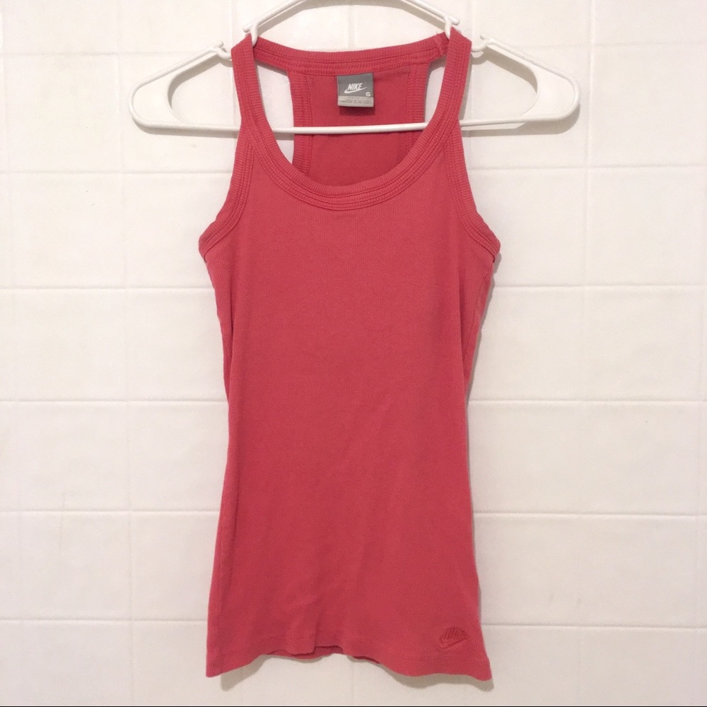 Nike Ribbed Workout Top